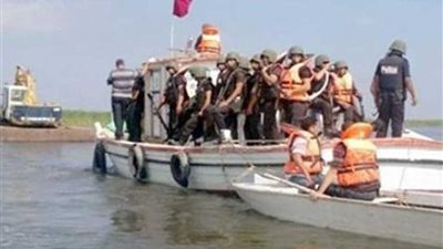 ضبط 46 معدية نيلية مخالفة لشروط الأمن والسلامة في حملة بالبحيرة