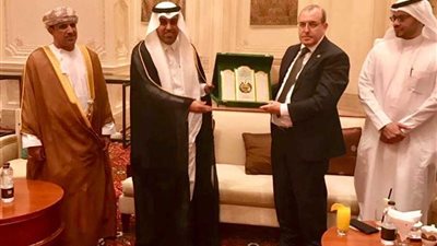 السلمي يلتقي السفراء العرب لدى 