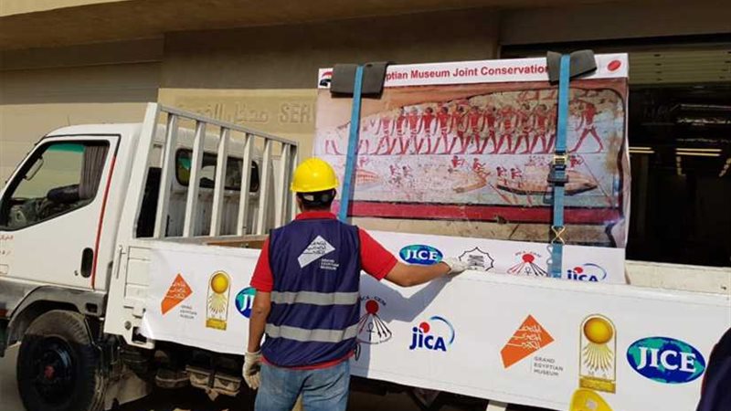 نقل 240 قطعة أثرية