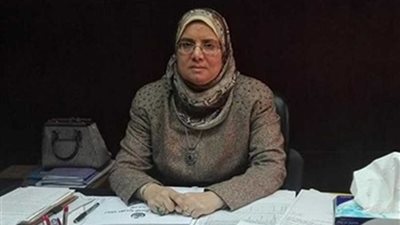 المنيا..توقيع الكشف الطبي على 1738 حالة في قافلة بديرمواس