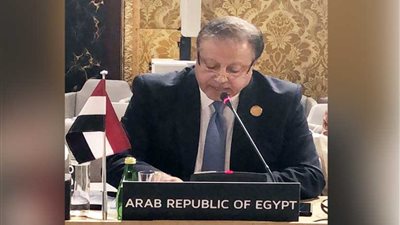 رئيس دار الكتب يلقى كلمة مصر في المؤتمر الإسلامي بالبحرين