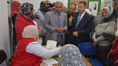 تزاحم أمام نقاط فحص فيروس 