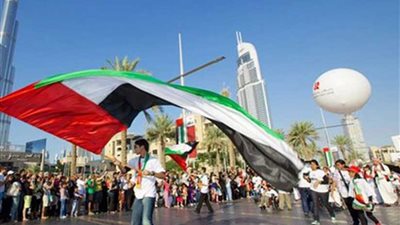 انجازات دبلوماسية واقتصادية ..الإمارات تحتفل غدا بالعيد الوطني
