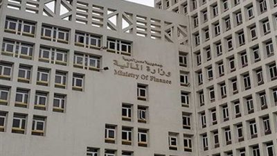 القائمة الكاملة للسلع غير الأساسية بعد رفع سعر الدولار الجمركى