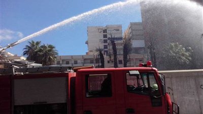 السيطرة على حريق بحديقة نادي غزل السويس