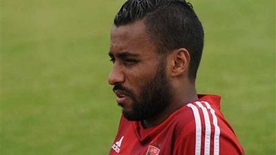 حسام عاشور يغيب عن موقعة الأهلي والجونة