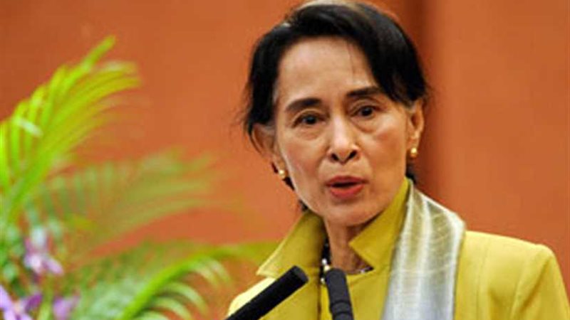 باريس تسحب لقب مواطنة