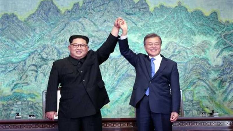 انطلاق قطار لأول