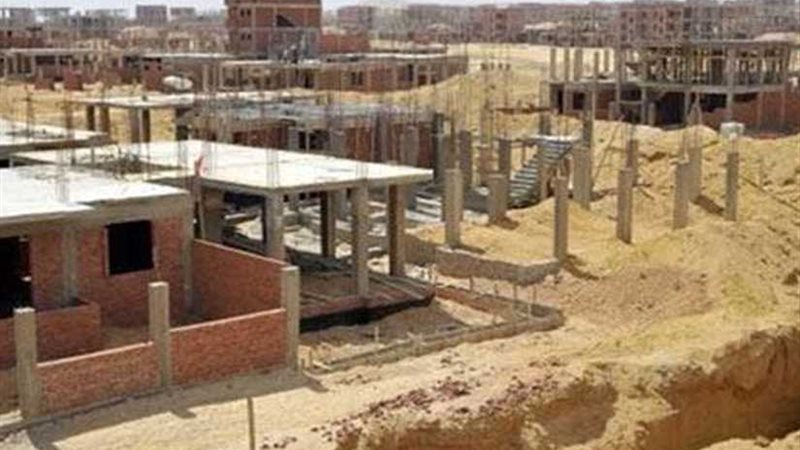 بدء تسليم أراضى القرعة