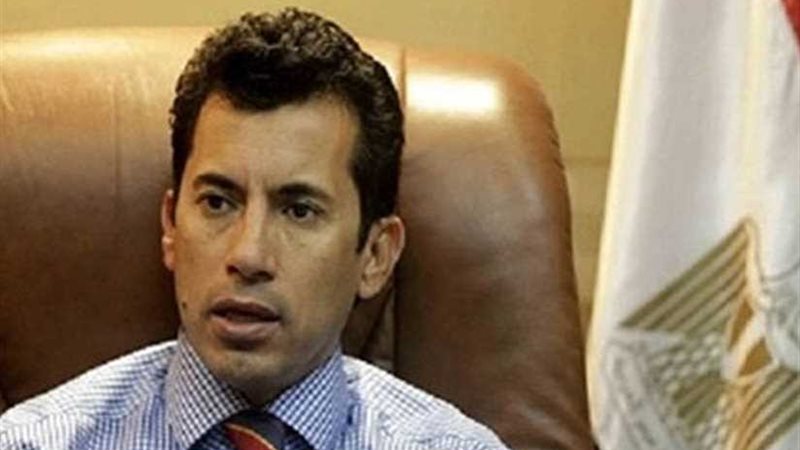 وزير الشباب يوجه