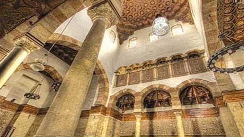 بدء دورات الغناء