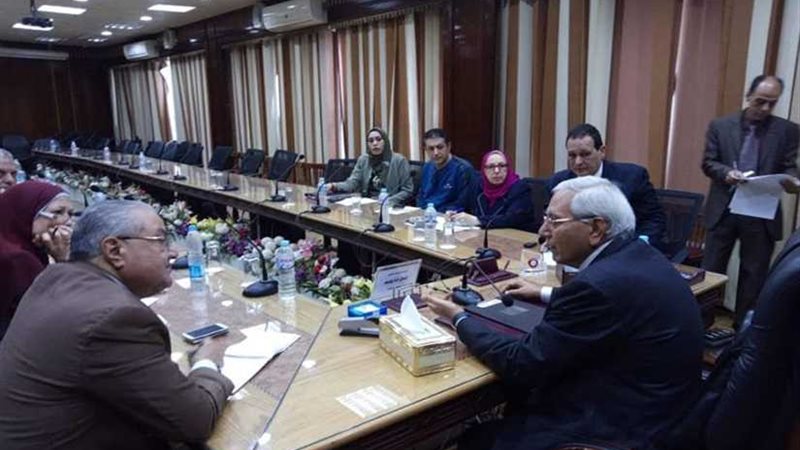 إحالة مدير وحدة المتغيرات