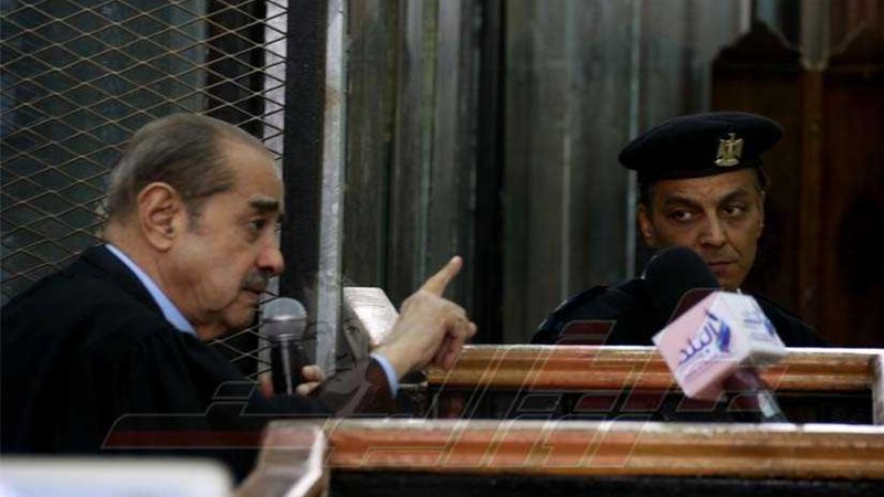 الديب بـاقتحام السجون: