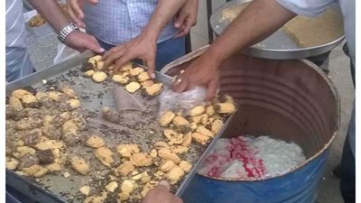 إعدام مواد غذائية فاسدة خلال حملة بالمنصورة