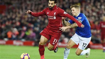 انتهاء الشوط الأول بين ليفربول وإيفرتون بالتعادل السلبي