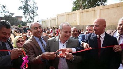 محافظ كفرالشيخ يفتتح مدرسة 