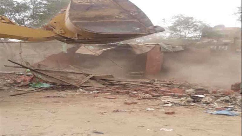 استرداد نصف مليون