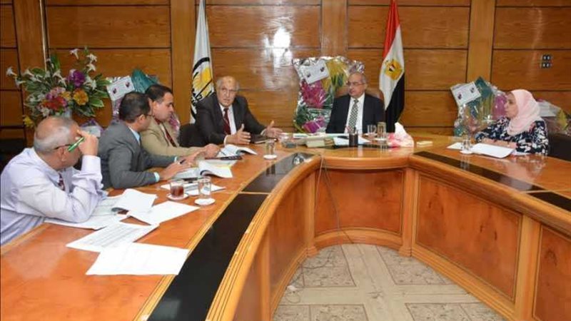 رئيس جامعة أسيوط