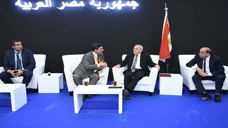 العصار يلتقي رئيس