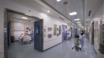 كيف تستخدم تطبيق حجز العيادات بـ