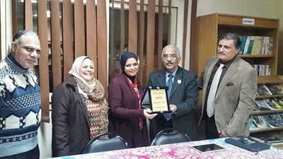 حقوق المرأة والتكافل ولوحات فنية بقصور ثقافة الإسكندرية