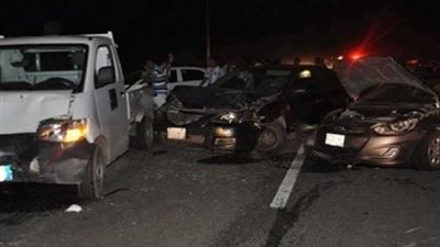 مصرع شخصين وإصابة 4 آخرين في حادث سير في قنا