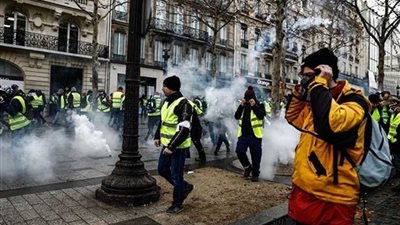 شرطة باريس ارتفاع أعداد المعتقلين خلال تظاهرات اليوم إلى 575 شخصا