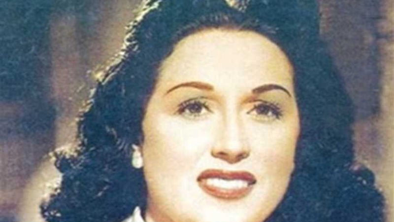 نجوم الفن في احتفالية