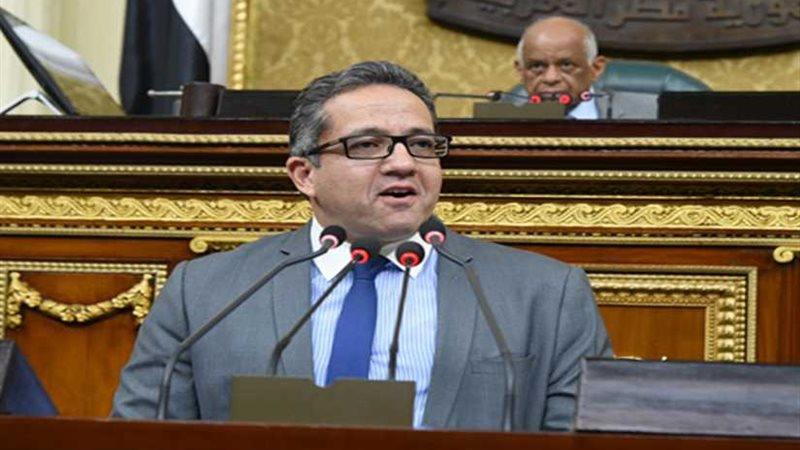 أول تعليق لوزير الآثار