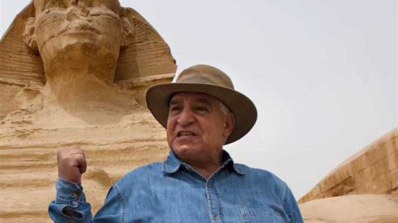 حواس يلقي الضوء على