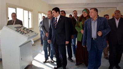 محافظ القليوبية يتفقد عددًا من مشروعات المياه والصرف الصحي