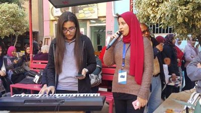 طب بنها تنظم حفلًا فنيًا