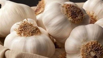 الحكومة تنفي صحة تداول ثوم صيني 