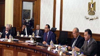 مجلس الوزراء ينفى صدور أى قرارات بشأن أسعار بنزين 95 أو غيره