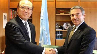 السفير المصري في لندن يقدم اوراق اعتماده كمندوب دائم لدى المنظمة البحرية الدولية