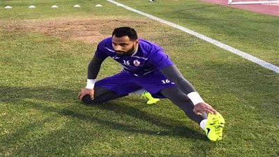 جنش يشارك فى تدريبات حراس الزمالك