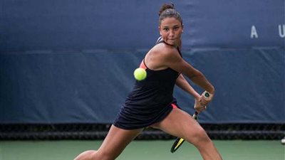 ساندرا سمير وميرنا رفعت تصعدان للدور الثاني ببطولة مصر الدولية للتنس