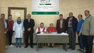 قيادات شمال سيناء يجرون الفحص في حملة فيروس سي