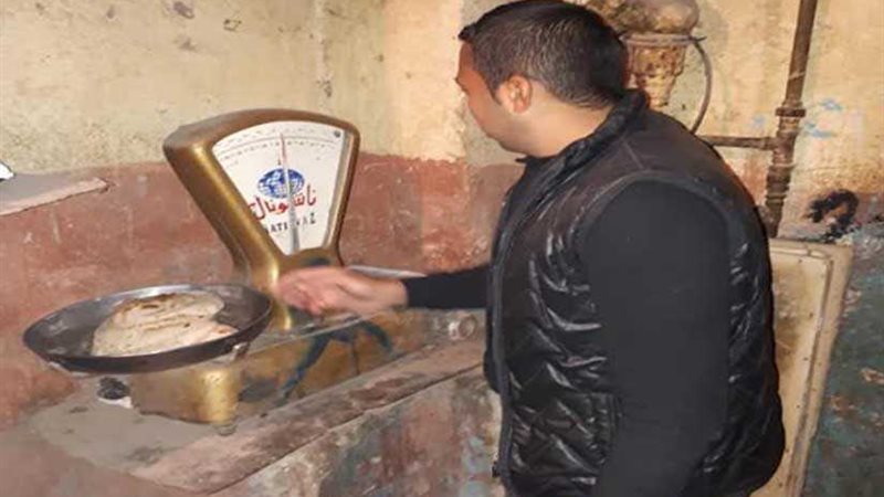 إغلاق 4 مخابز وتحرير