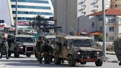 الاحتلال الإسرائيلي يقتحم ضاحية الريحان وحي عين مصباح في رام الله