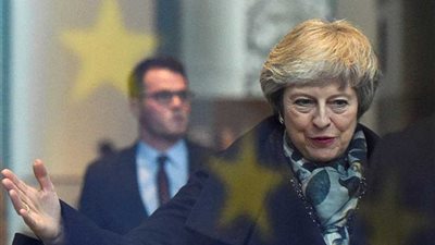 تيريزا ماي تفوز باقتراع على الثقة في قيادتها لحزب المحافظين