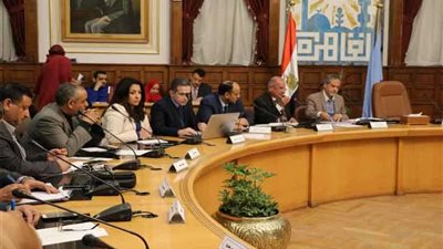 تبادل الخبرات بين المحافظات لتطوير خدمات المواطنين