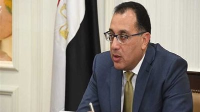 رئيس الوزراء يلتقى نائب رئيس البنك الدولي لشئون البنية التحتية