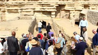 تفاصيل كشف مقبرة من الأسرة الخامسة بسقارة