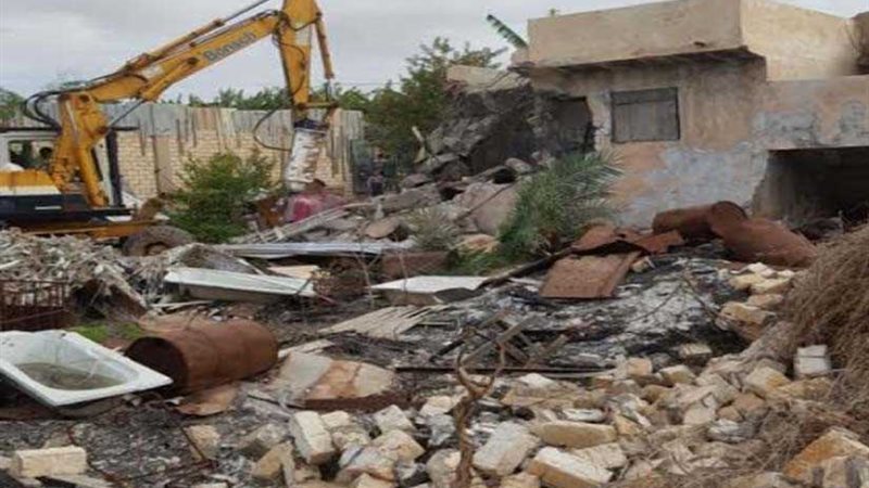 إزالة 3 مبانٍ مخالفة