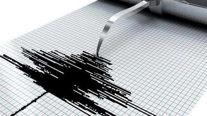 هزة أرضية بقوة 4,4