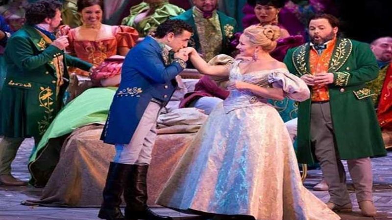 لاترافياتا .. قصة