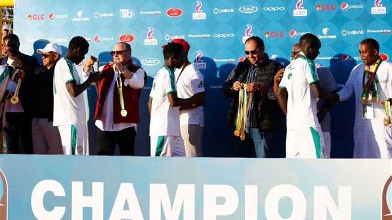 أبو ريدة ورئيس كاف