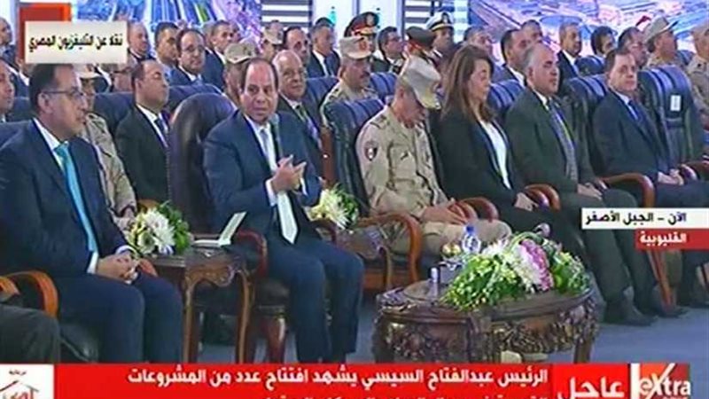 السيسي: يجب عمل برنامج