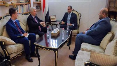 اليمن تطالب الحوثيين بتنفيذ إتفاقات السلام